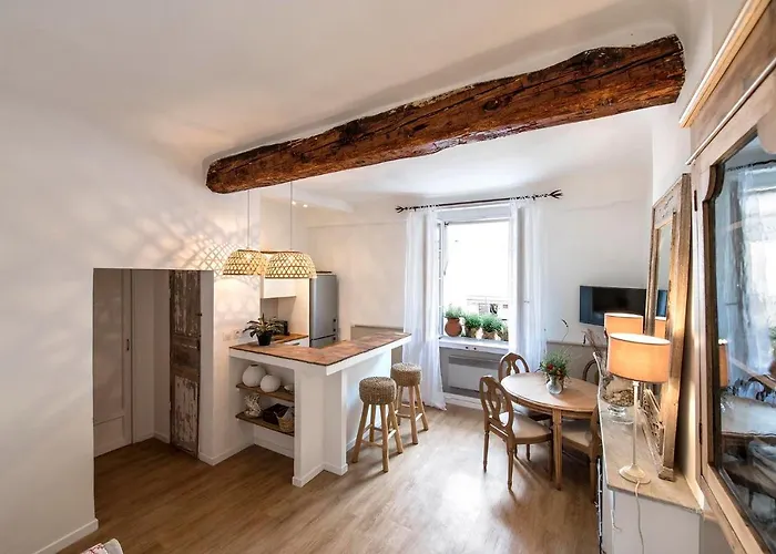 Le Pigeonnier Apartman Saint-Tropez